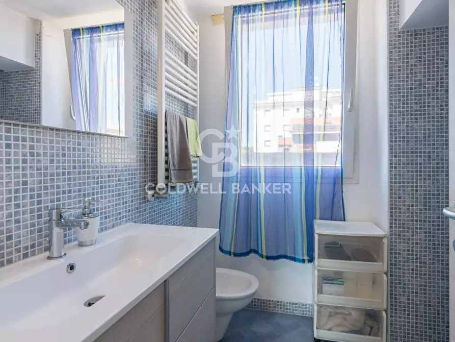 Immagine 20 di Villa in vendita  in Via Mazzini a Misano Adriatico