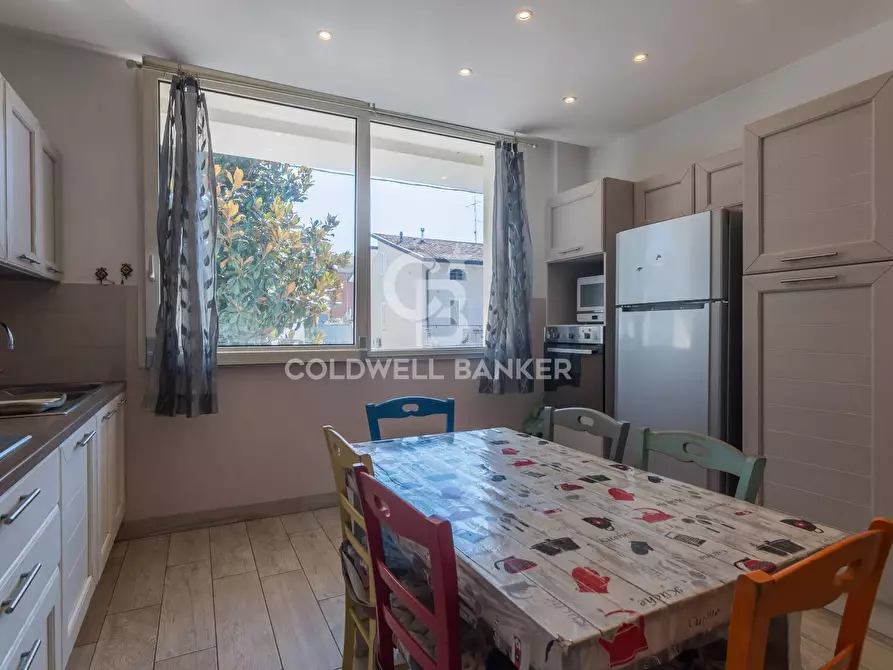 Immagine 28 di Villa in vendita  in Via Mazzini a Misano Adriatico