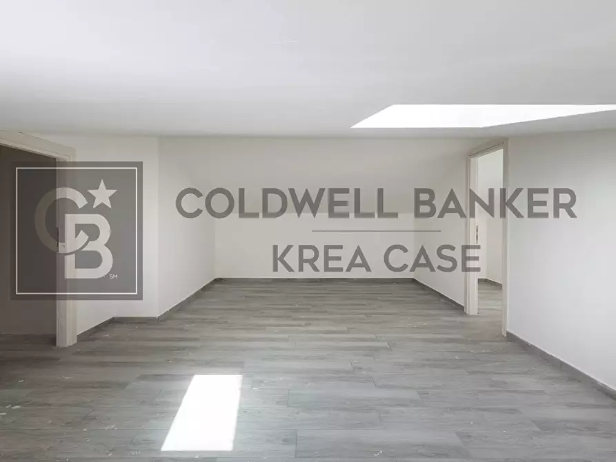 Immagine 17 di Appartamento in vendita  in Via Palaverta a Marino