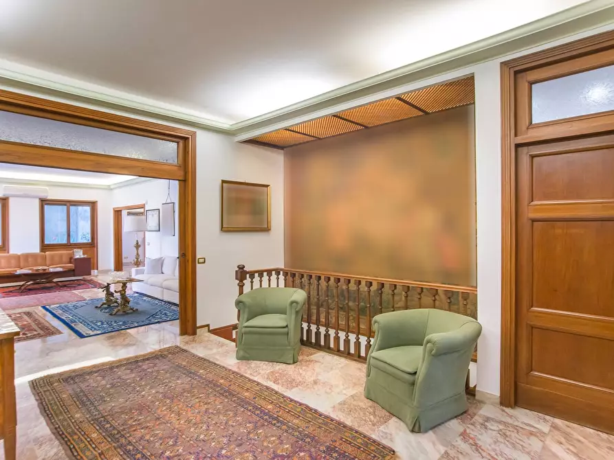 Immagine 18 di Appartamento in vendita  in Via Ambrogio Traversari a Roma