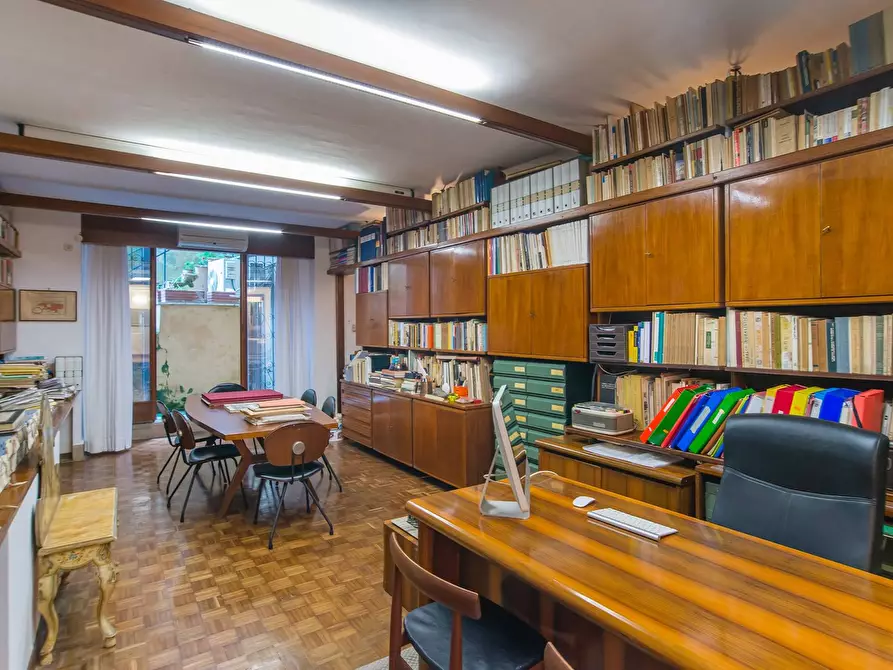 Immagine 28 di Appartamento in vendita  in Via Ambrogio Traversari a Roma