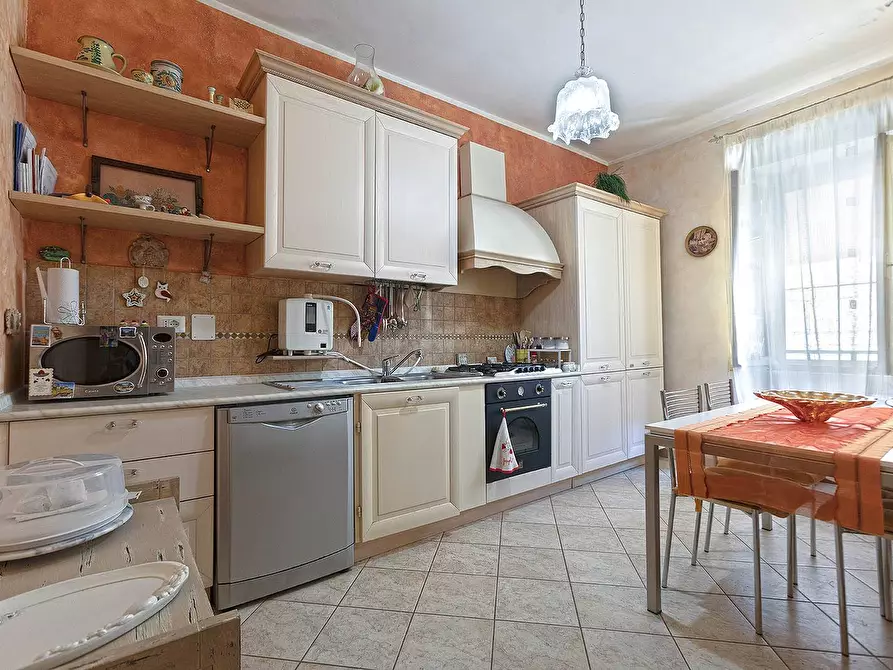 Immagine 10 di Rustico / casale in vendita  in Via degli Orti a Marta