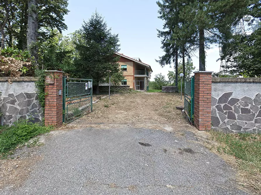 Immagine 2 di Villa in vendita  in Località Poggio Nibbio a Canepina