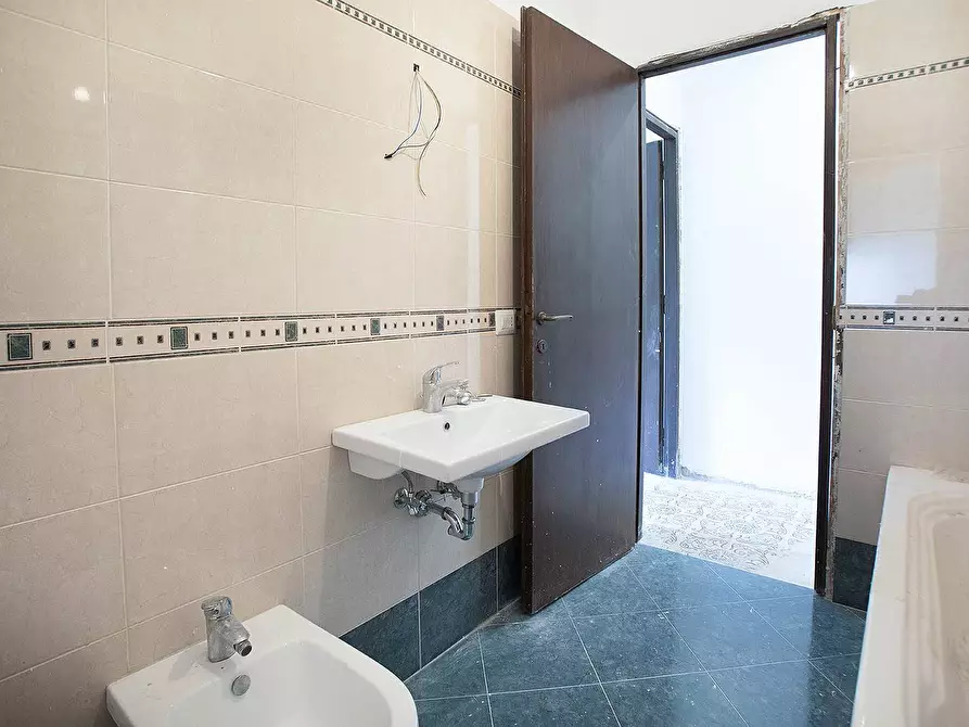 Immagine 30 di Villa in vendita  in Località Poggio Nibbio a Canepina