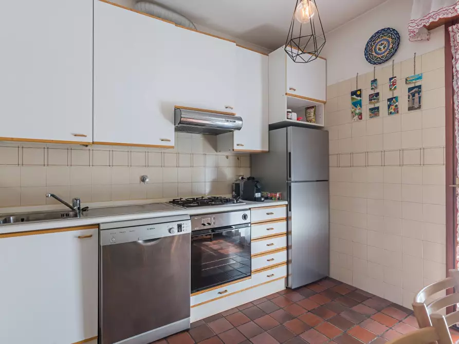 Immagine 5 di Appartamento in vendita  in Via XIX Ottobre a Riccione