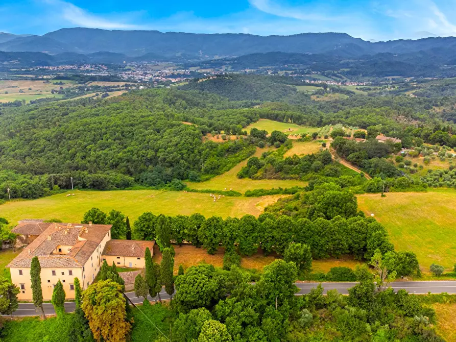 Immagine 25 di Villa in vendita  in Via Nazionale a Barberino Di Mugello