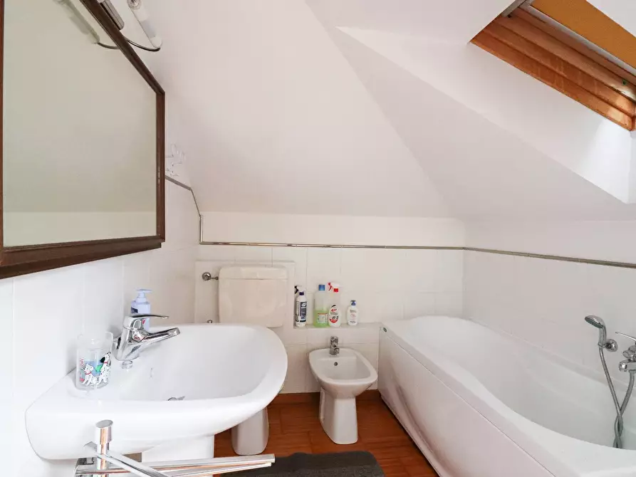 Immagine 21 di Villa in vendita  in Via del Lucchetto a Fossano