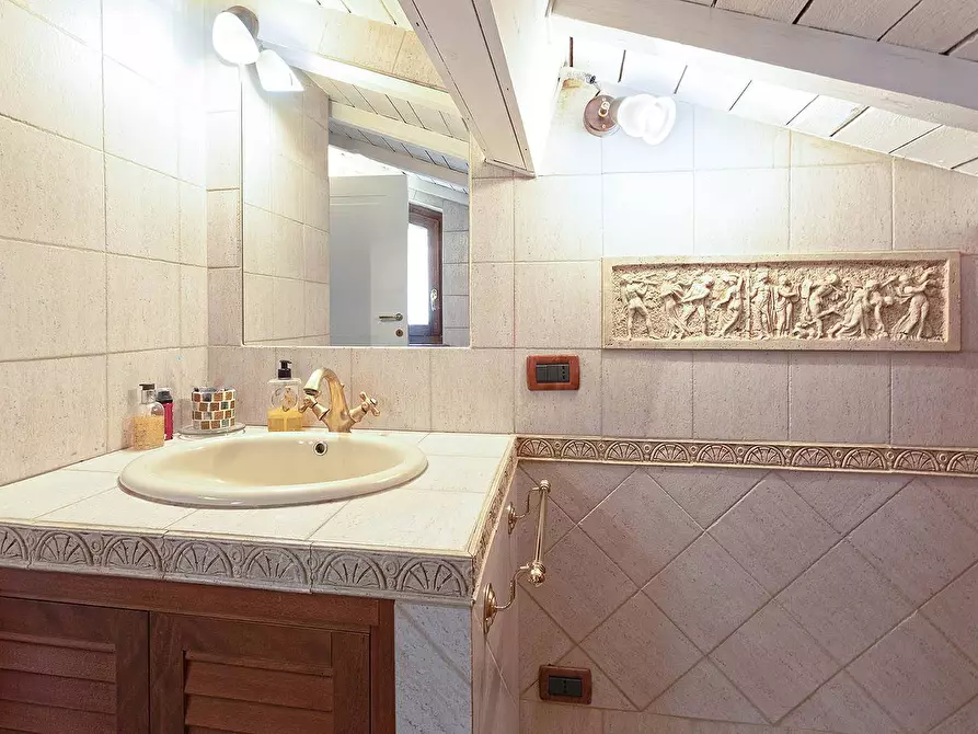 Immagine 30 di Villa in vendita  in Strada Romana a Viterbo