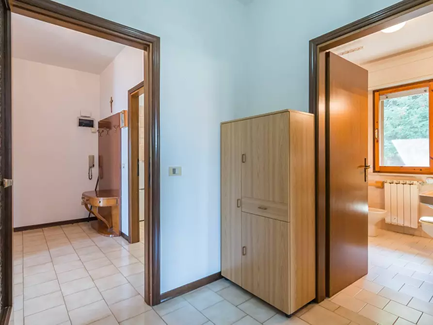 Immagine 16 di Appartamento in vendita  in Via Cappuccini a Montefiore Conca