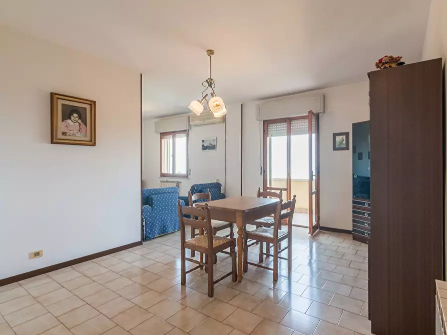 Immagine 5 di Appartamento in vendita  in Via Cappuccini a Montefiore Conca