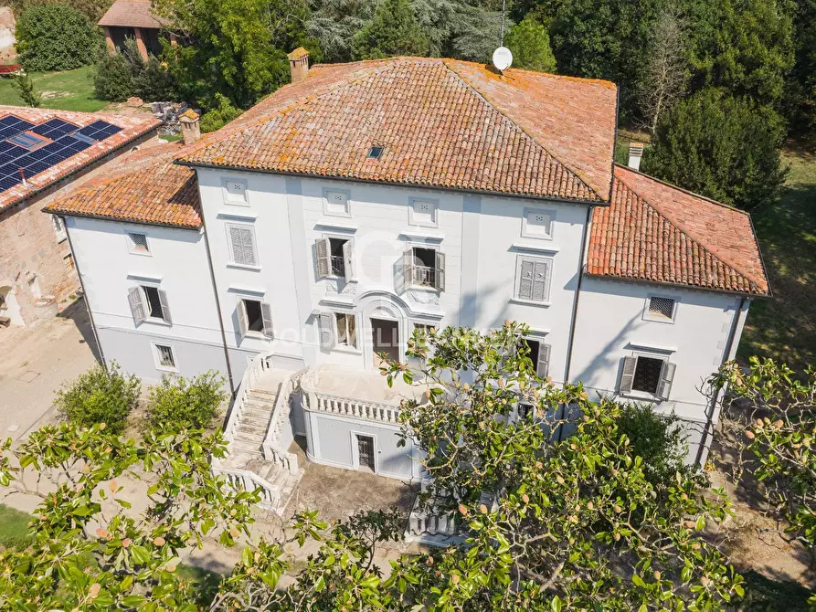 Immagine 14 di Villa in vendita  in Via Reggiana a Imola