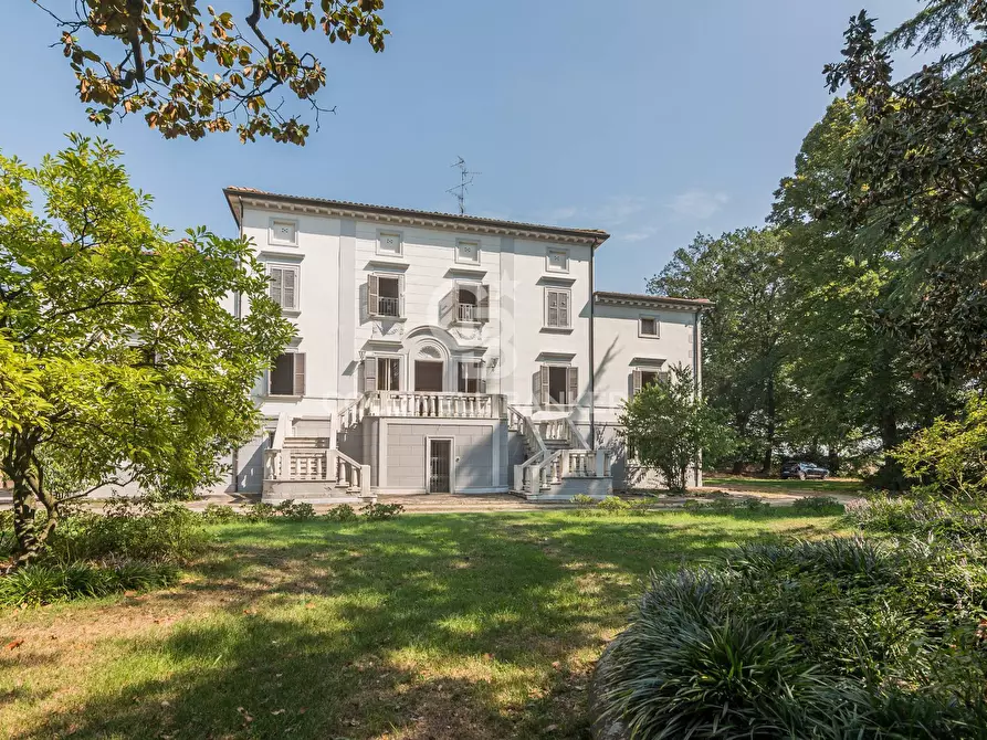 Immagine 4 di Villa in vendita  in Via Reggiana a Imola