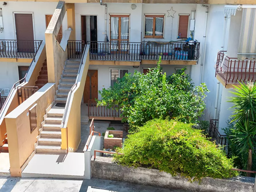 Immagine 3 di Appartamento in vendita  in Via Spinale a Casal Velino