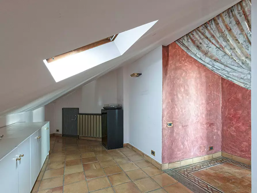 Immagine 13 di Appartamento in vendita  in Via Po a Viterbo