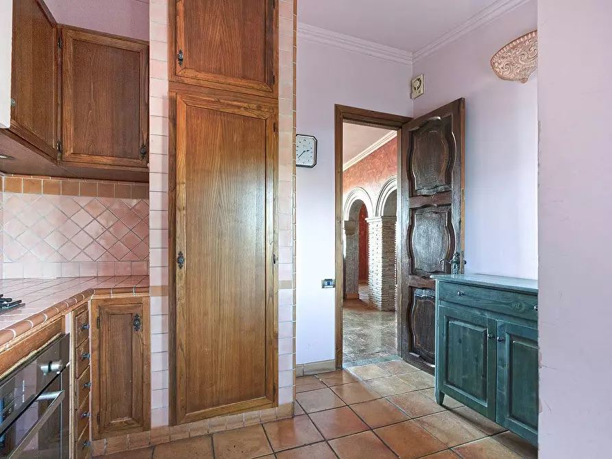 Immagine 15 di Appartamento in vendita  in Via Po a Viterbo