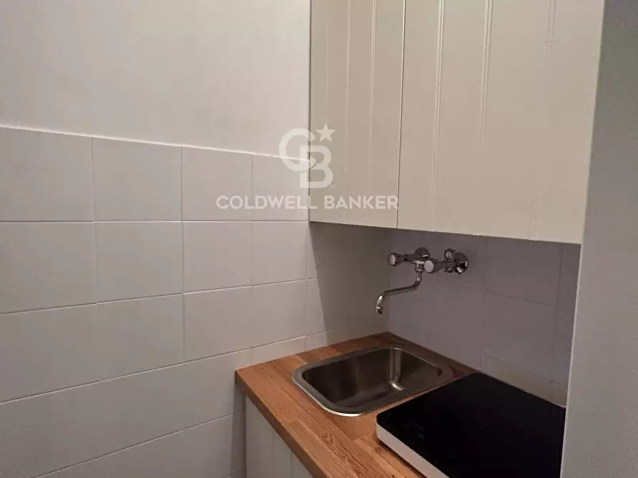 Immagine 23 di Appartamento in vendita  in Via Leonina a Roma