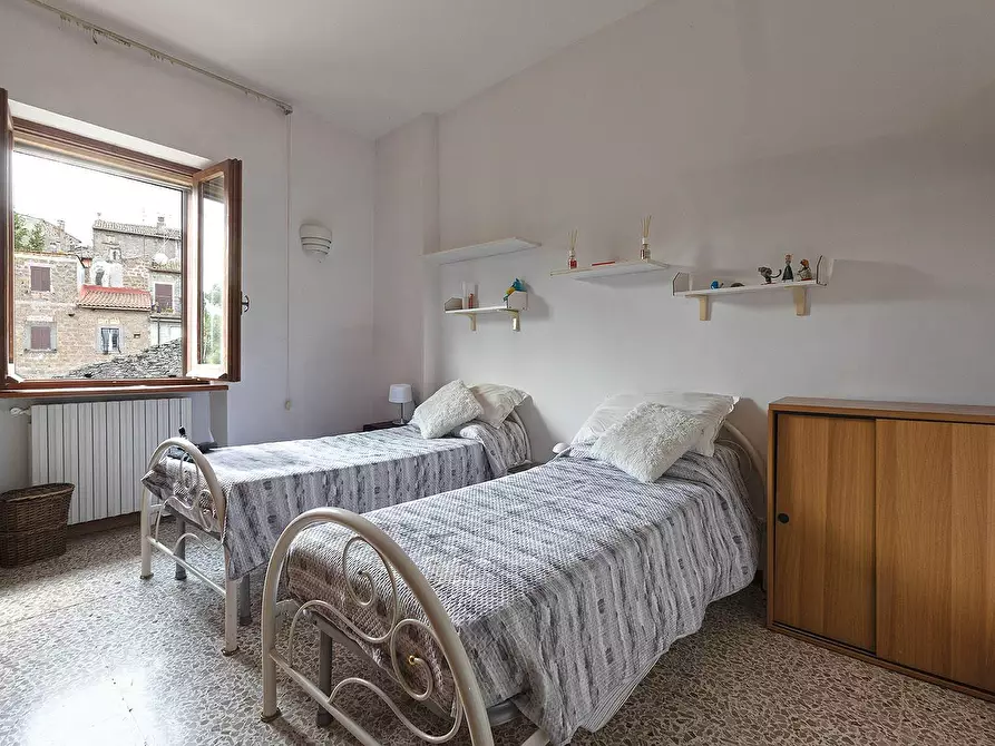 Immagine 14 di Appartamento in vendita  in Via Schizzaloca a Viterbo