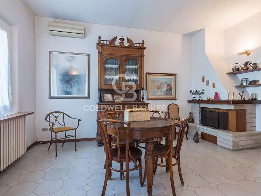 Immagine 8 di Villa in vendita  in Viale Fratelli cervi a Riccione