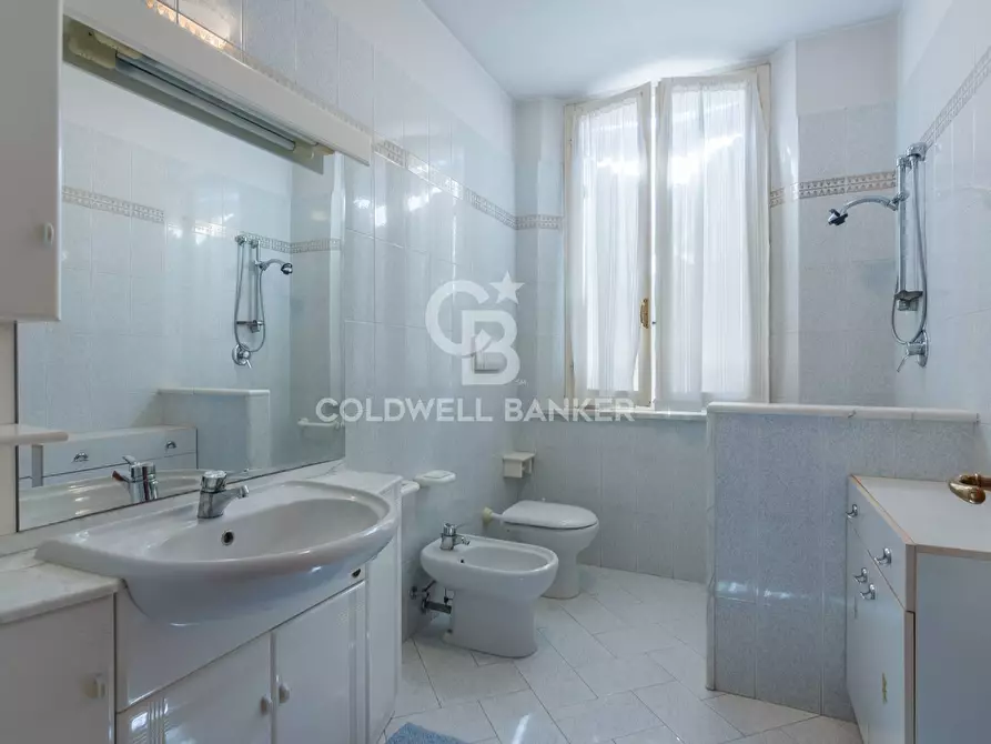 Immagine 28 di Villa in vendita  in Viale Fratelli cervi a Riccione