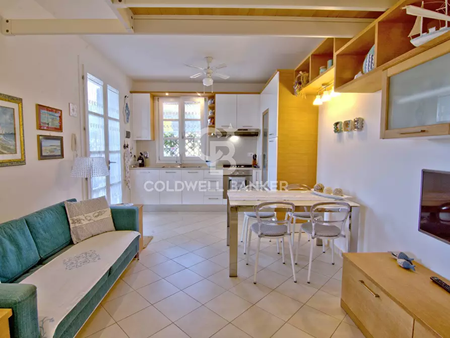 Immagine 6 di Appartamento in vendita  in Loc. La Vecchia a Marciana Marina