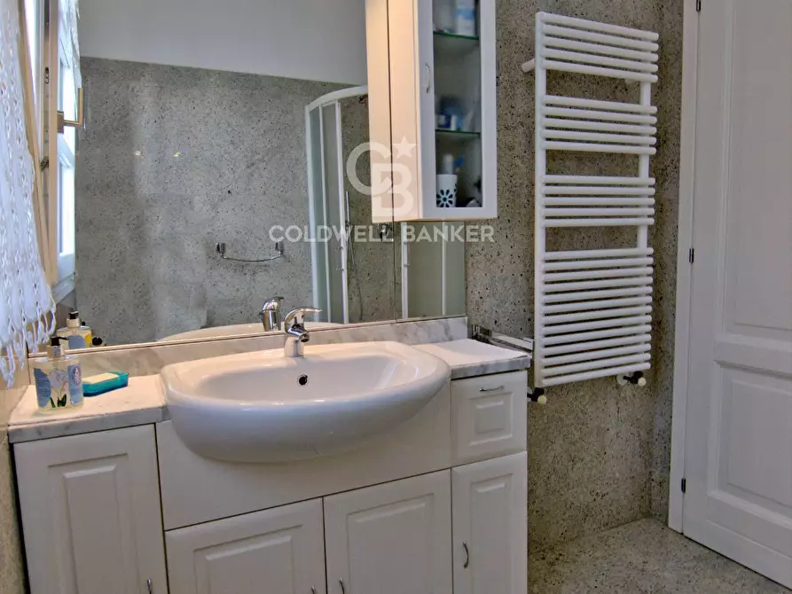 Immagine 19 di Appartamento in vendita  in Loc. La Vecchia a Marciana Marina