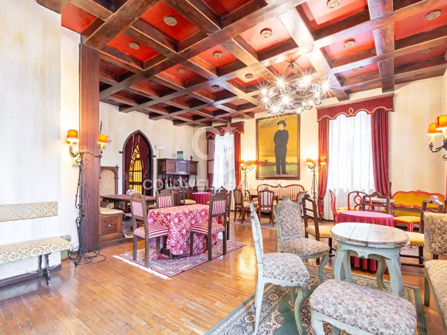 Immagine 22 di Locale commerciale in vendita  in Piazza Carlo Bergonzi a Busseto