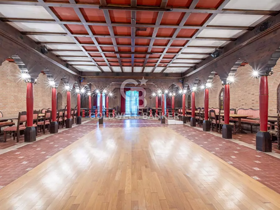 Immagine 25 di Locale commerciale in vendita  in Piazza Carlo Bergonzi a Busseto