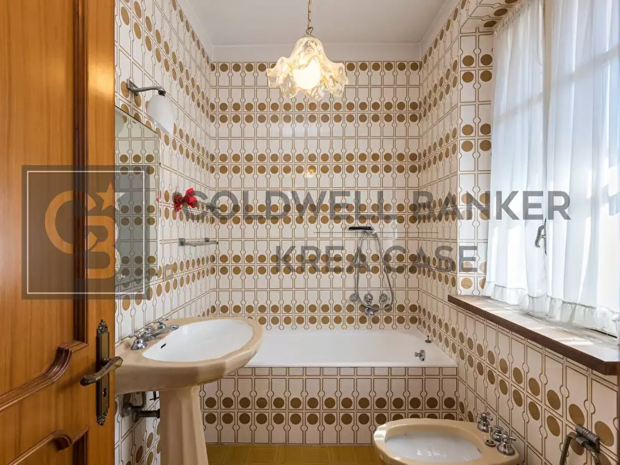 Immagine 25 di Villa in vendita  in Via del Pescheto a Ciampino