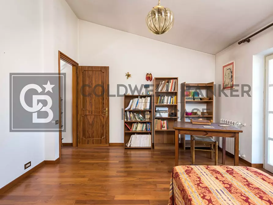 Immagine 30 di Villa in vendita  in Via del Pescheto a Ciampino