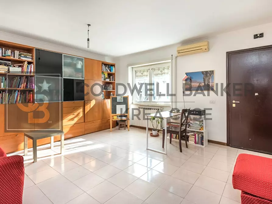 Immagine 3 di Appartamento in vendita  in Via Quinto Bevilacqua a Ciampino