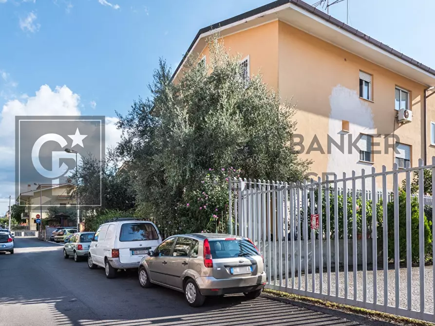 Immagine 24 di Appartamento in vendita  in Via Quinto Bevilacqua a Ciampino