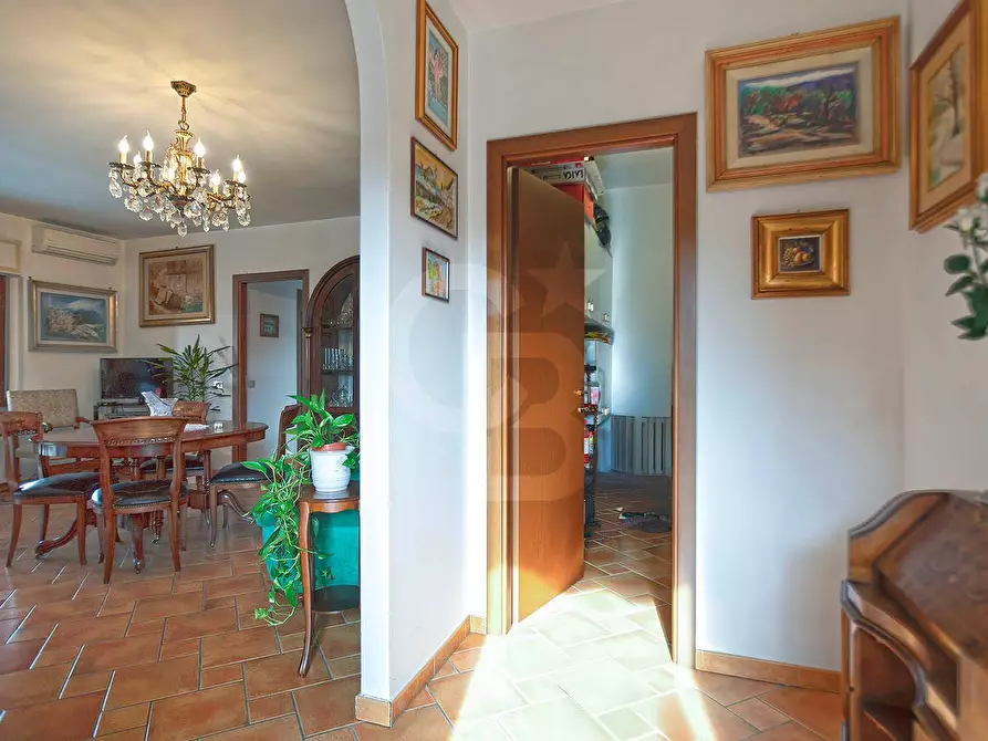 Immagine 6 di Appartamento in vendita  in Piazza Generale Carlo Alberto dalla Chiesa a Viterbo