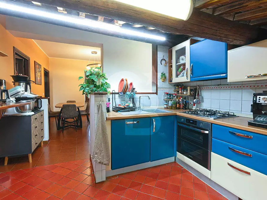 Immagine 6 di Appartamento in vendita  in Via Sacchi a Viterbo