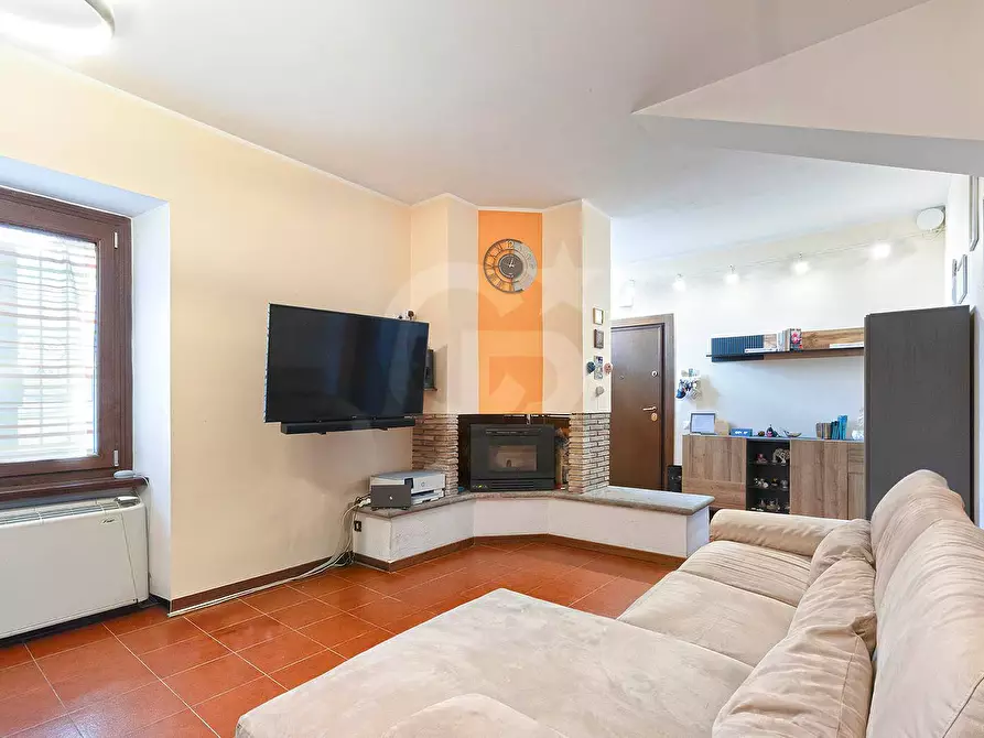 Immagine 4 di Appartamento in vendita  in Via Sacchi a Viterbo