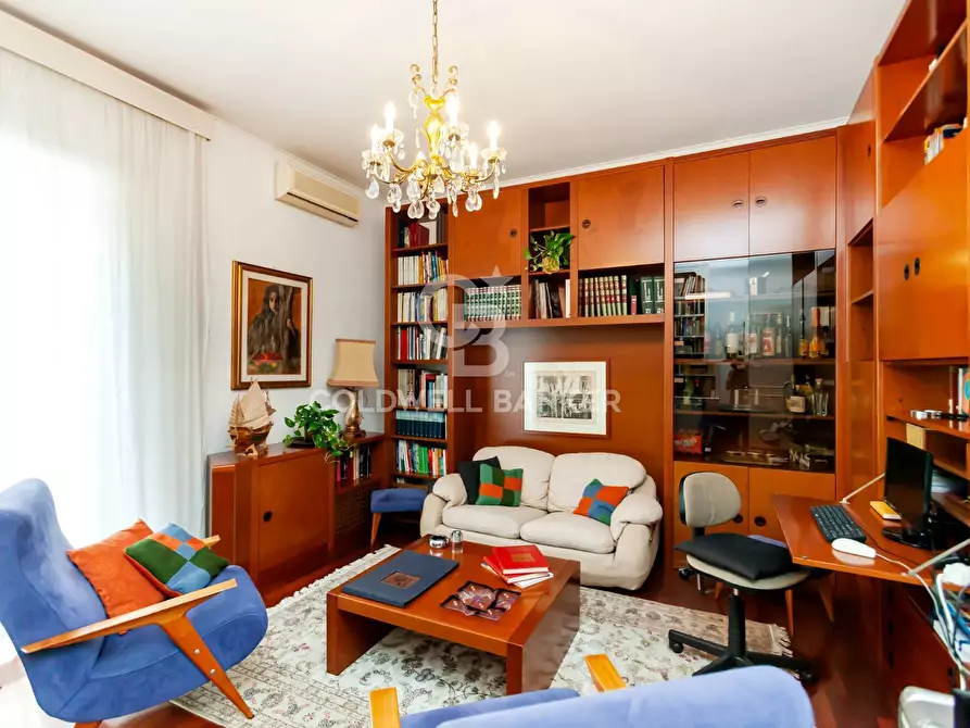 Immagine 12 di Appartamento in vendita  in Viale Dei Primati Sportivi a Roma