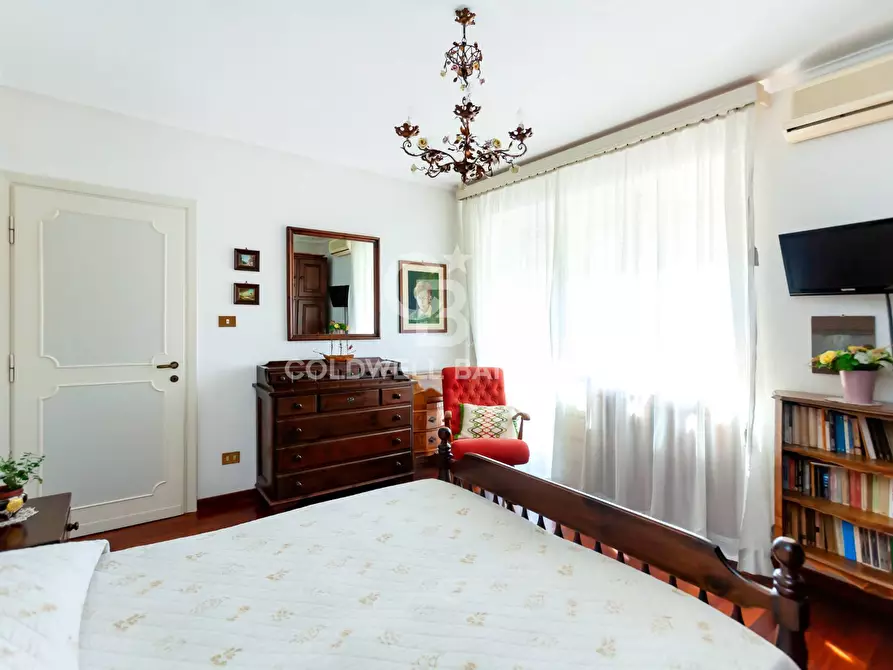 Immagine 17 di Appartamento in vendita  in Viale Dei Primati Sportivi a Roma