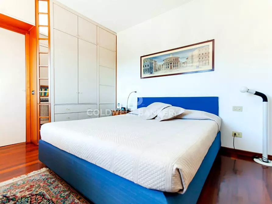 Immagine 25 di Appartamento in vendita  in Viale Dei Primati Sportivi a Roma