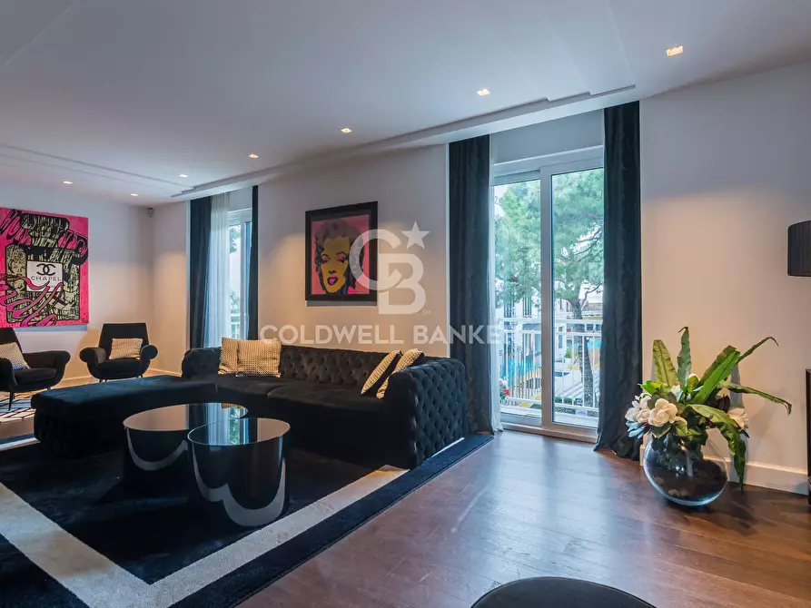 Immagine 7 di Appartamento in vendita  in piazzale Ceccarini a Riccione