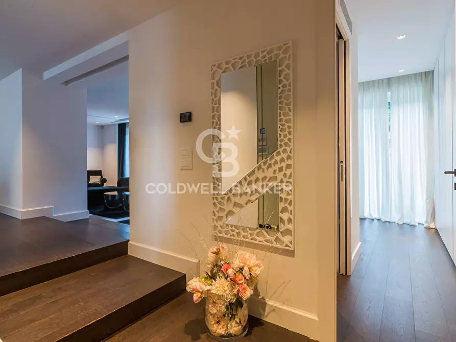 Immagine 14 di Appartamento in vendita  in piazzale Ceccarini a Riccione