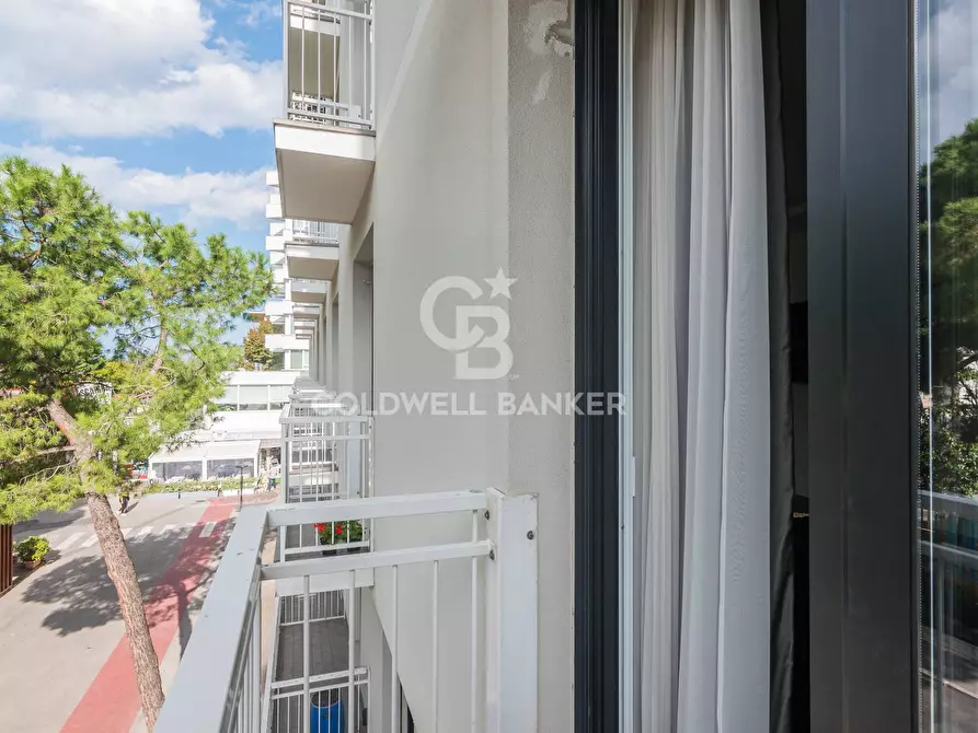 Immagine 25 di Appartamento in vendita  in piazzale Ceccarini a Riccione