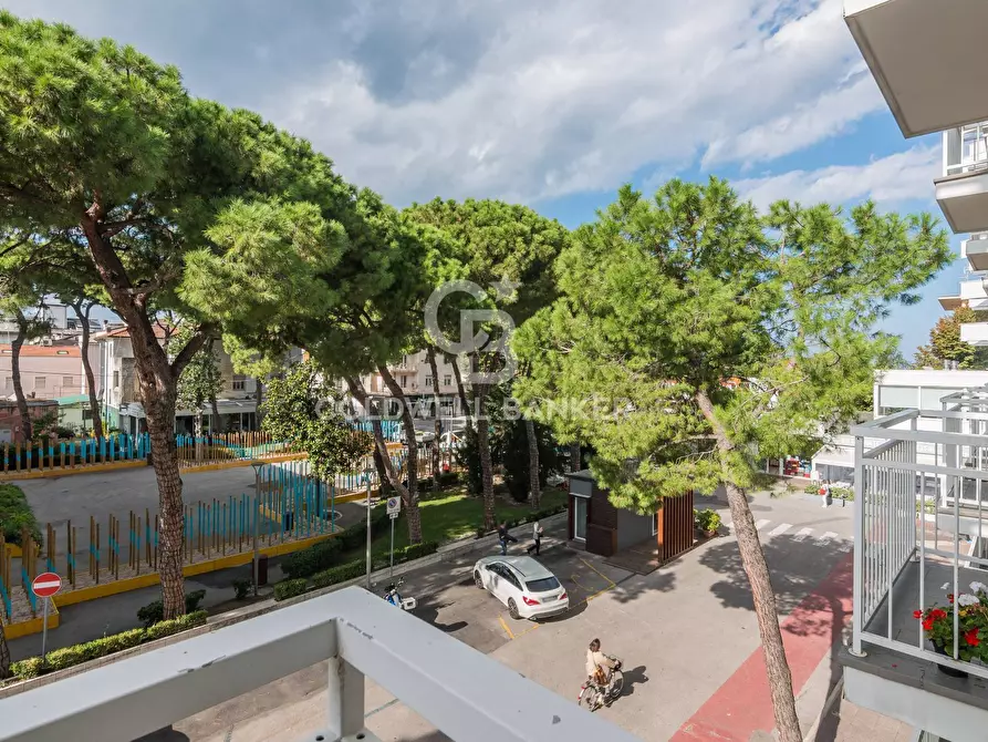 Immagine 26 di Appartamento in vendita  in piazzale Ceccarini a Riccione