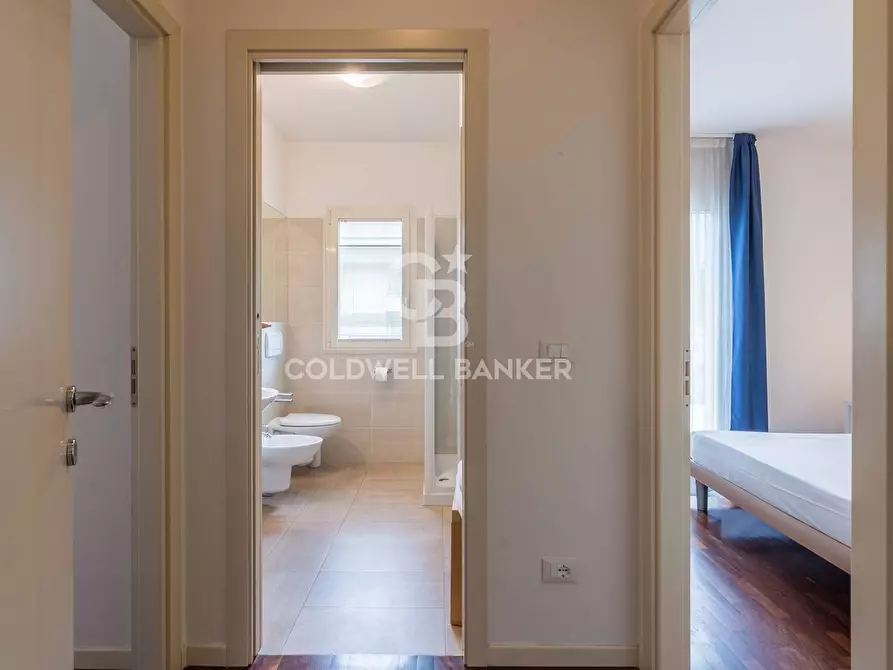 Immagine 11 di Attico in vendita  in Via Ponchielli a Riccione