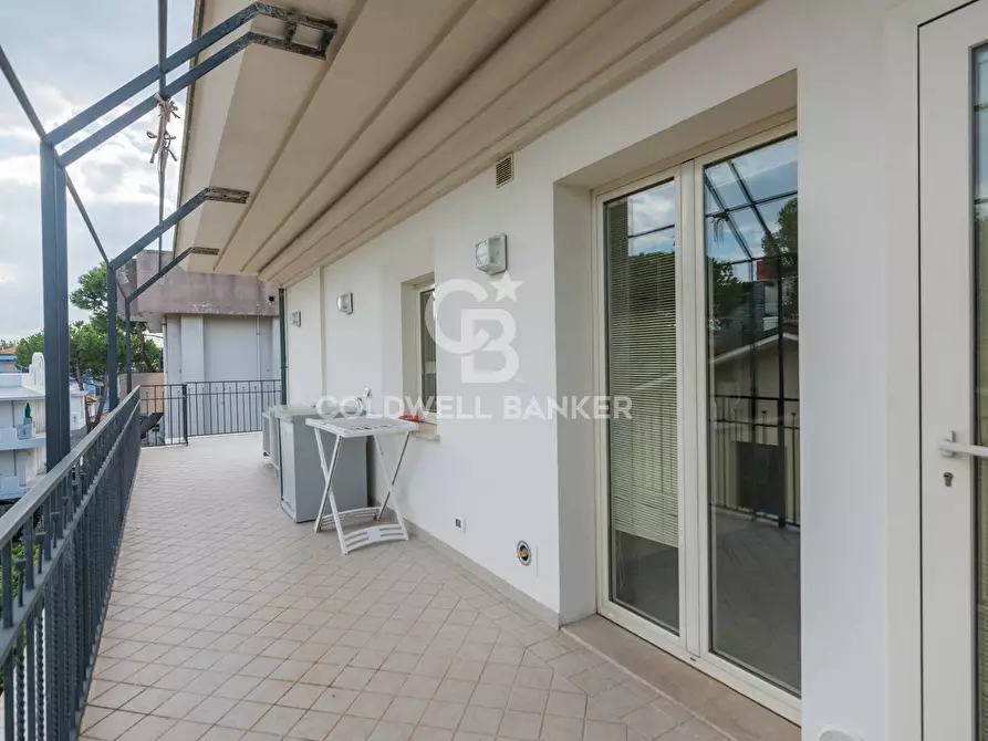 Immagine 26 di Attico in vendita  in Via Ponchielli a Riccione