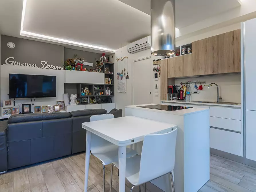 Immagine 7 di Appartamento in vendita  in via Giuseppe Garibaldi a San Giovanni In Marignano