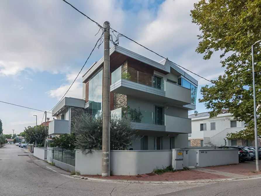 Immagine 21 di Appartamento in vendita  in via Giuseppe Garibaldi a San Giovanni In Marignano