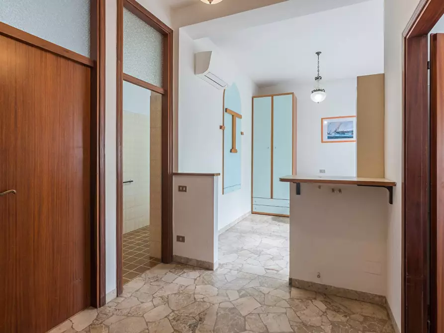 Immagine 2 di Appartamento in vendita  in Via Ala a Bellaria-Igea Marina