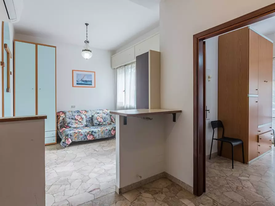 Immagine 3 di Appartamento in vendita  in Via Ala a Bellaria-Igea Marina