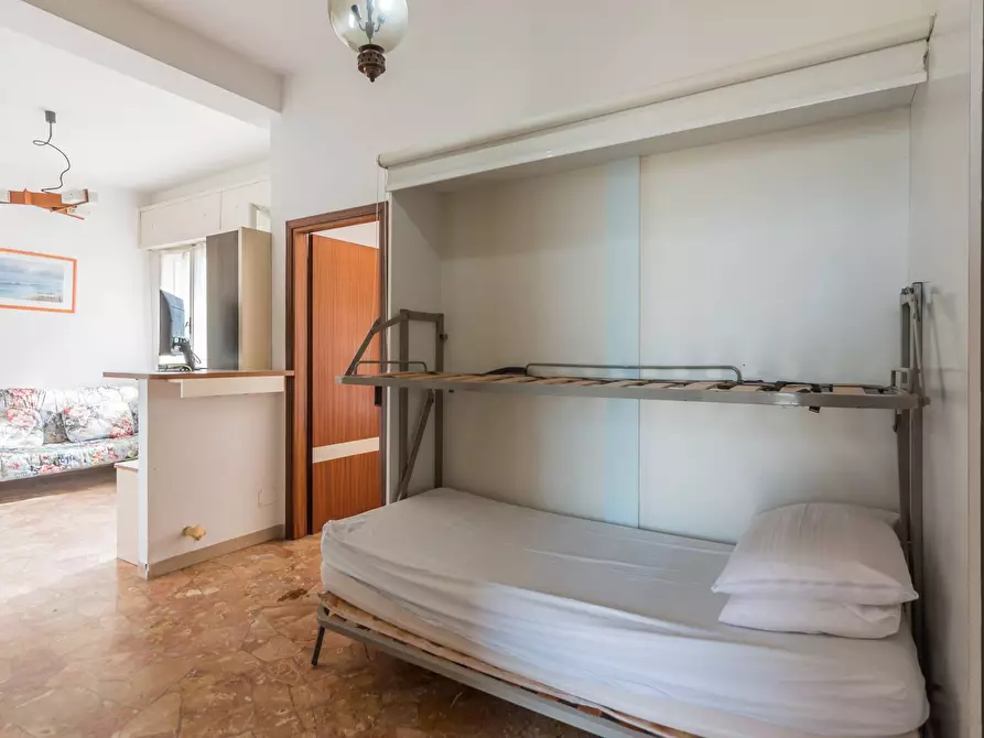 Immagine 3 di Appartamento in vendita  in Via Ala a Bellaria-Igea Marina