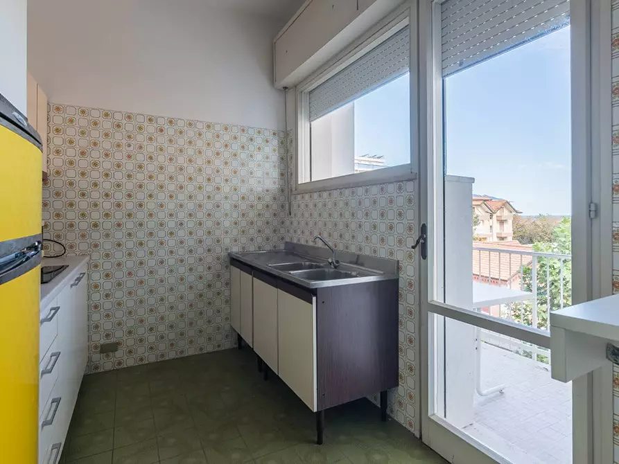 Immagine 14 di Appartamento in vendita  in Via Ala a Bellaria-Igea Marina