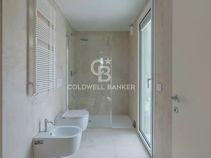 Immagine 9 di Attico in vendita  in Viale Milano a Riccione